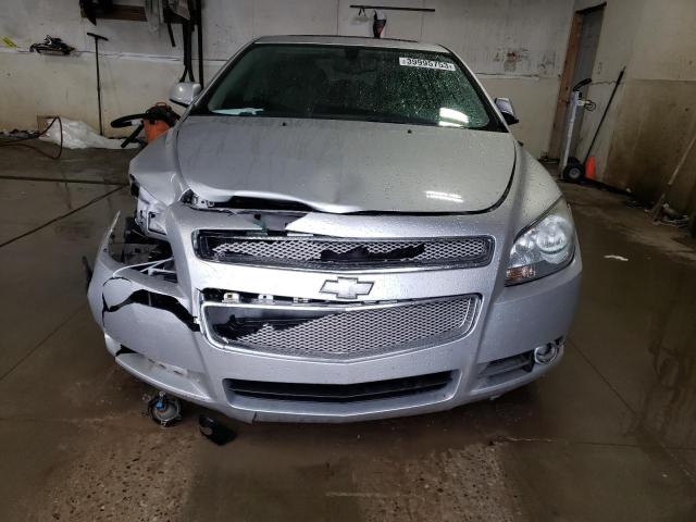 1G1ZE5E18BF204769 - 2011 CHEVROLET MALIBU LTZ ვერცხლისფერი ფოტო 5