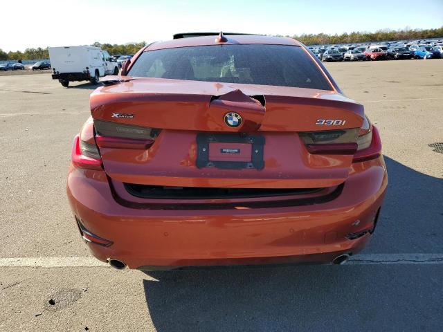 3MW5R7J02N8C33231 - 2022 BMW 330XI ORANGE photo 6