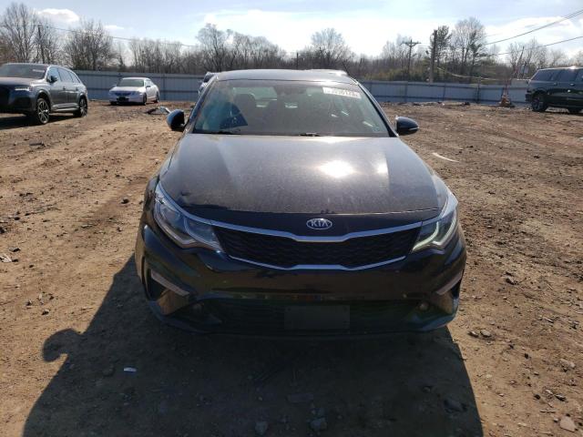 5XXGU4L12KG286529 - 2019 KIA OPTIMA EX BLACK photo 5