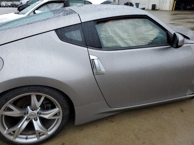 JN1AZ44E39M401770 - 2009 NISSAN 370Z SILVER photo 10