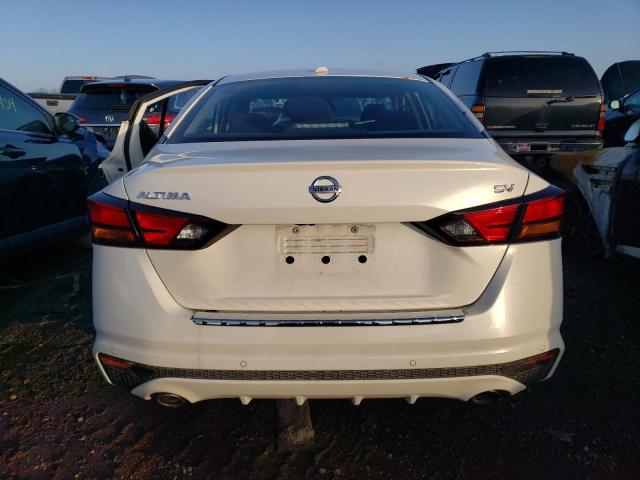 1N4BL4DV7LC272180 - 2020 NISSAN ALTIMA SV WHITE photo 6