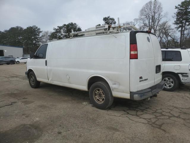 1GTZGGBG0A1134573 - 2010 GMC SAVANA G2500 WHITE photo 2