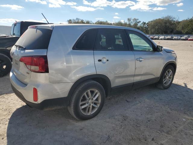 5XYKT4A67EG428045 - 2014 KIA SORENTO LX SILVER photo 3