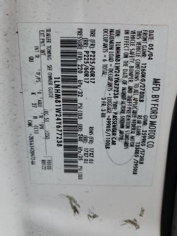 1LNHM81W24Y677238 - 2004 LINCOLN TOWN CAR EXECUTIVE WHITE photo 12