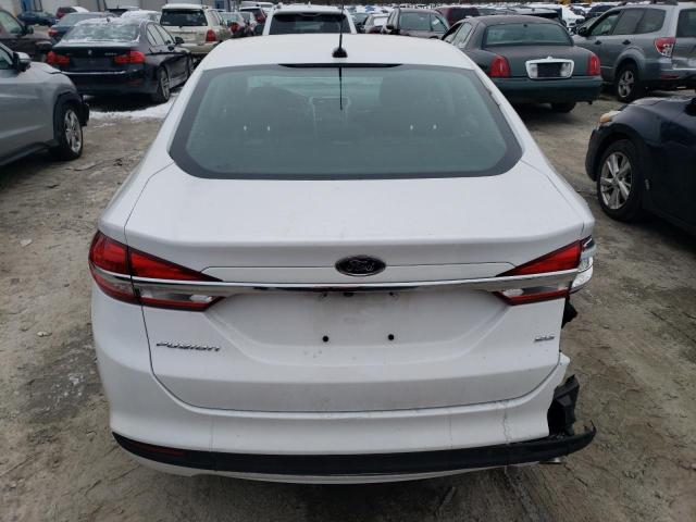 3FA6P0H70HR183876 - 2017 FORD FUSION SE WHITE photo 6