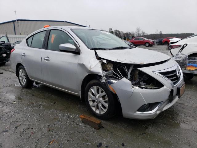 3N1CN7AP2KL814016 - 2019 NISSAN VERSA S SILVER photo 4