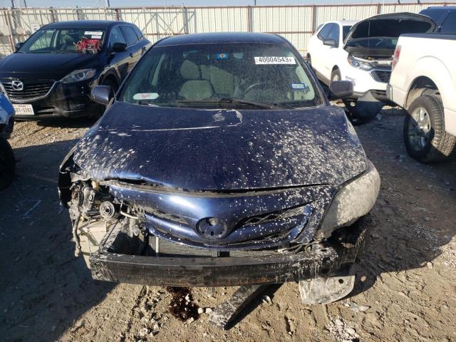 5YFBU4EE6DP127999 - 2013 TOYOTA COROLLA BASE BLUE photo 5