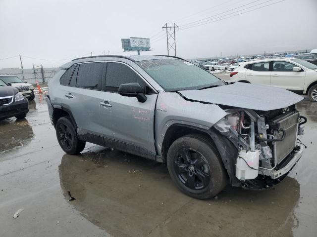 JTMLWRFV8LD071978 - 2020 TOYOTA RAV4 LE SILVER photo 4