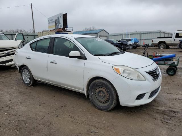 3N1CN7AP6CL830009 - 2012 NISSAN VERSA S WHITE photo 4