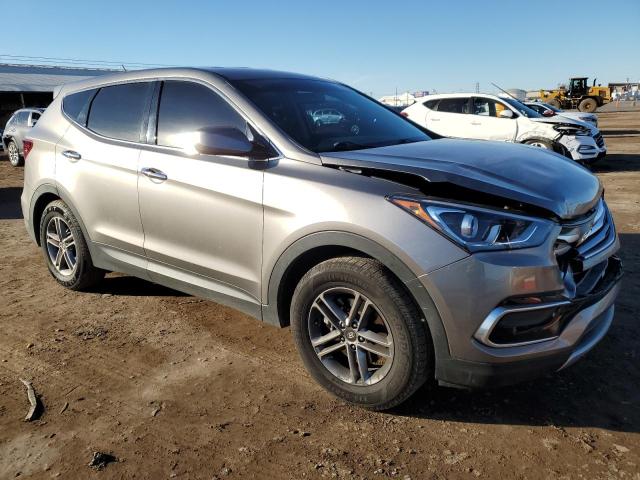 5NMZT3LB4JH077873 - 2018 HYUNDAI SANTA FE S GRAY photo 4