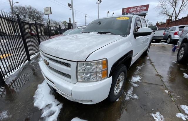 3GCPKSE34BG338300 - 2011 CHEVROLET SILVERADO K1500 LT WHITE photo 2