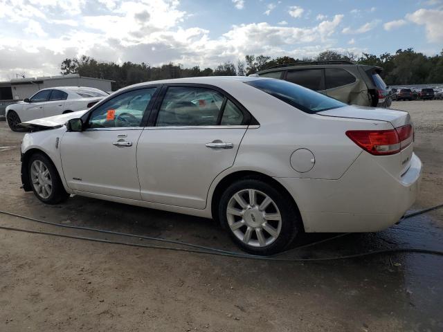 3LNDL2L36CR812896 - 2012 LINCOLN MKZ HYBRID WHITE photo 2