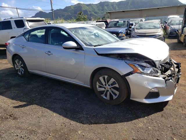 1N4BL4BV3LC183970 - 2020 NISSAN ALTIMA S SILVER photo 4