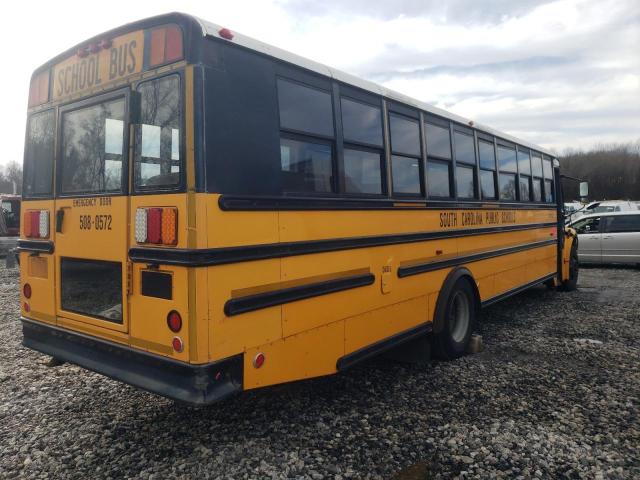 4UZABRCS78CY62959 - 2008 FREIGHTLINER CHASSIS B2B YELLOW photo 4