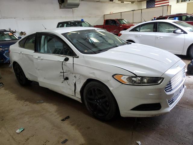 1FA6P0H73G5116299 - 2016 FORD FUSION SE WHITE photo 4