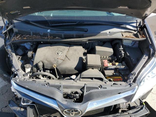 5TDYZ3DC8JS954797 - 2018 TOYOTA SIENNA XLE GRAY photo 12