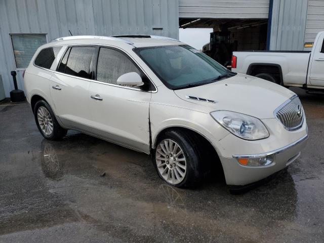 5GALRBED8AJ151532 - 2010 BUICK ENCLAVE CXL WHITE photo 4