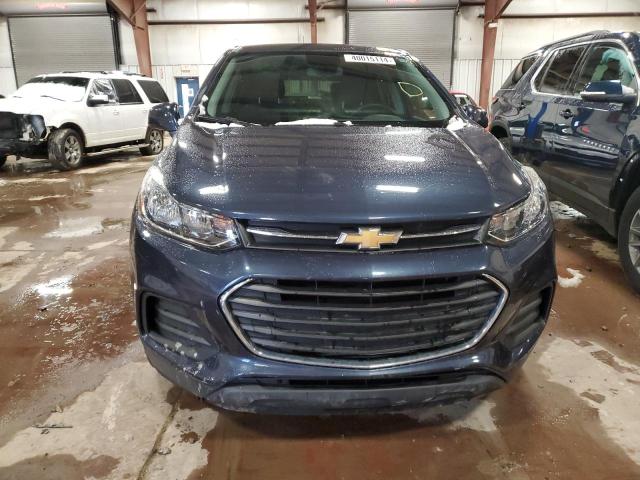 3GNCJKSBXJL219368 - 2018 CHEVROLET TRAX LS BLUE photo 5