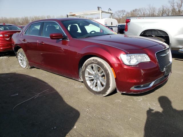 2C3CCAAG3HH516578 - 2017 CHRYSLER 300 LIMITED MAROON photo 4
