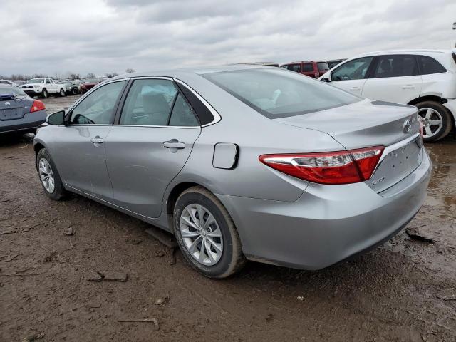 4T1BF1FK7FU926270 - 2015 TOYOTA CAMRY LE SILVER photo 2