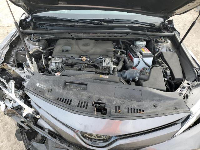 4T1C11AK7LU339511 - 2020 TOYOTA CAMRY LE GRAY photo 11