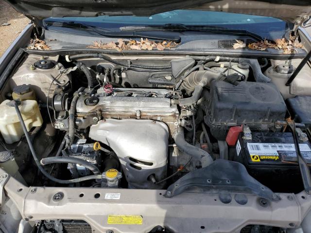 4T1BE32K44U906561 - 2004 TOYOTA CAMRY LE TAN photo 11