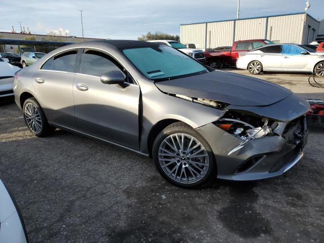 W1K5J4GB8PN370987 - 2023 MERCEDES-BENZ CLA 250 GRAY photo 4