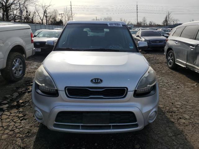 KNDJT2A64C7418759 - 2012 KIA SOUL + SILVER photo 5