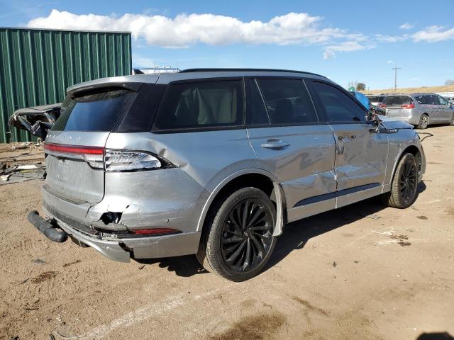 5LM5J7XC3PGL04851 - 2023 LINCOLN AVIATOR RESERVE SILVER photo 3