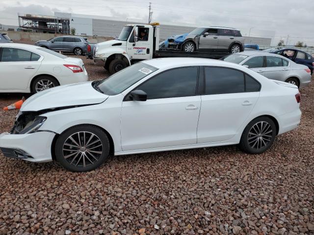 3VWD17AJ7GM266425 - 2016 VOLKSWAGEN JETTA SPORT WHITE photo 1