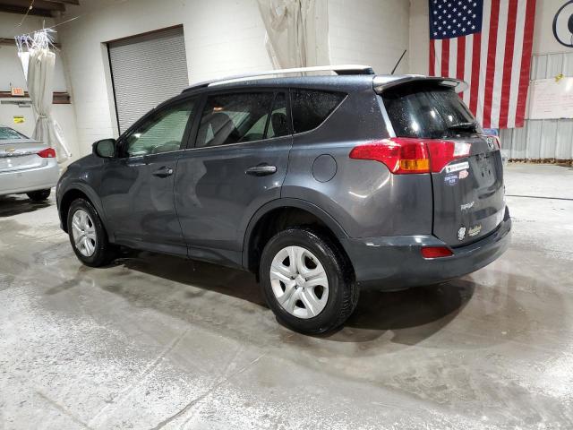 JTMBFREV2FD122568 - 2015 TOYOTA RAV4 LE GRAY photo 2