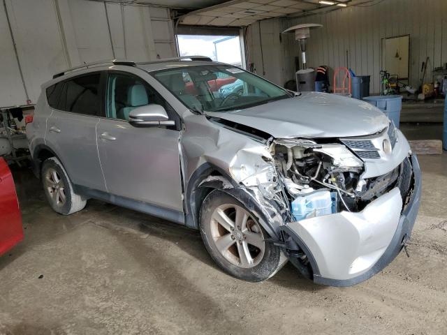 2T3WFREV4DW066831 - 2013 TOYOTA RAV4 XLE SILVER photo 4