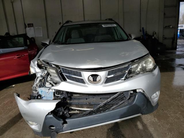 2T3WFREV4DW066831 - 2013 TOYOTA RAV4 XLE SILVER photo 5