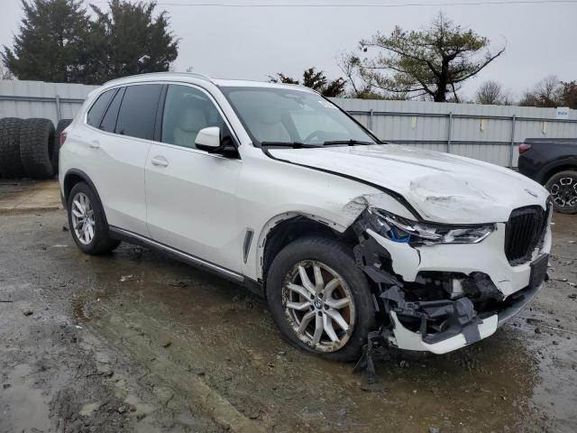 5UXCR6C05N9L23642 - 2022 BMW X5 XDRIVE40I WHITE photo 4