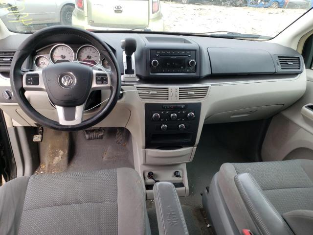 2V4RW4DG9BR717354 - 2011 VOLKSWAGEN ROUTAN S CHARCOAL photo 8