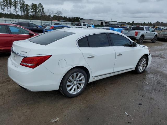 1G4GB5G3XGF141022 - 2016 BUICK LACROSSE WHITE photo 3