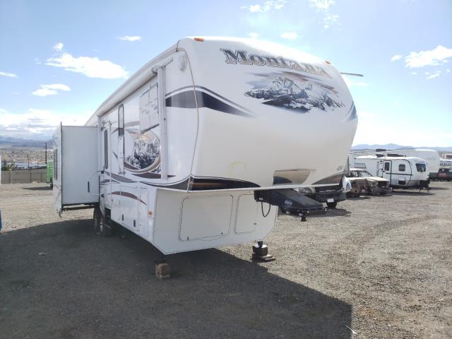 4YDF31027D4700652 - 2013 KEYSTONE MONTANA 白色 照片 1