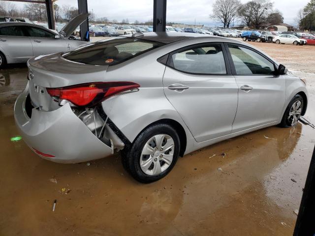 5NPDH4AE8GH665320 - 2016 HYUNDAI ELANTRA SE SILVER photo 3