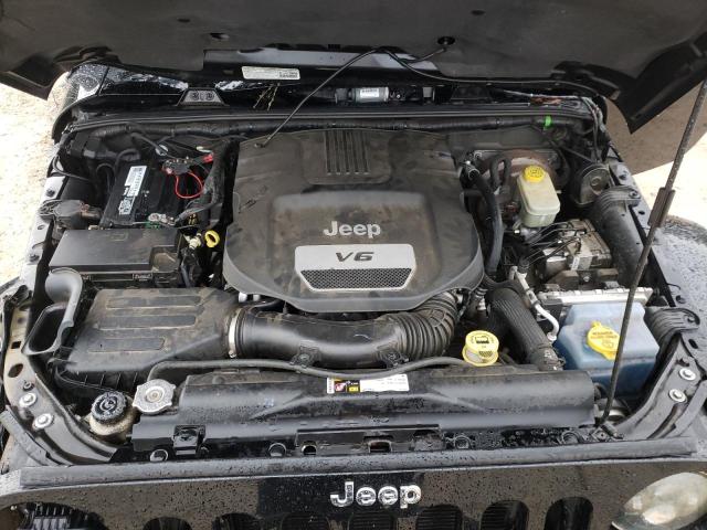 1C4BJWEG8EL109309 - 2014 JEEP WRANGLER U SAHARA BLACK photo 11