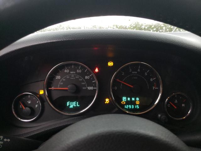 1C4BJWEG8EL109309 - 2014 JEEP WRANGLER U SAHARA BLACK photo 9