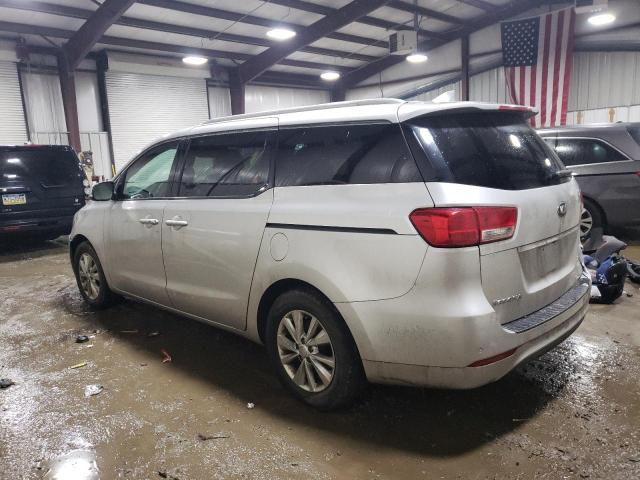 KNDMC5C15G6108017 - 2016 KIA SEDONA EX SILVER photo 2