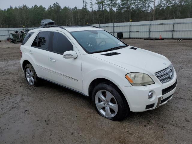 4JGBB75E96A045419 - 2006 MERCEDES-BENZ ML 500 WHITE photo 4