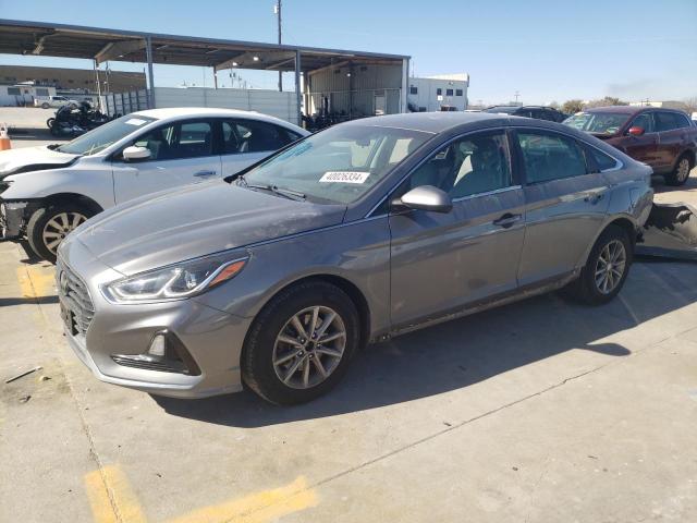 5NPE24AF2JH673600 - 2018 HYUNDAI SONATA SE GRAY photo 1