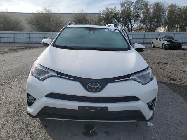 JTMWFREV6JJ729875 - 2018 TOYOTA RAV4 ADVENTURE WHITE photo 5