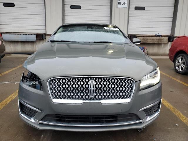 3LN6L5E90HR622708 - 2017 LINCOLN MKZ RESERVE ნაცრისფერი ფოტო 5