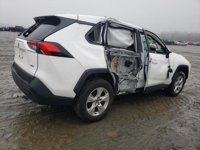 2T3W1RFVXMC170500 - 2021 TOYOTA RAV4 XLE WHITE photo 3