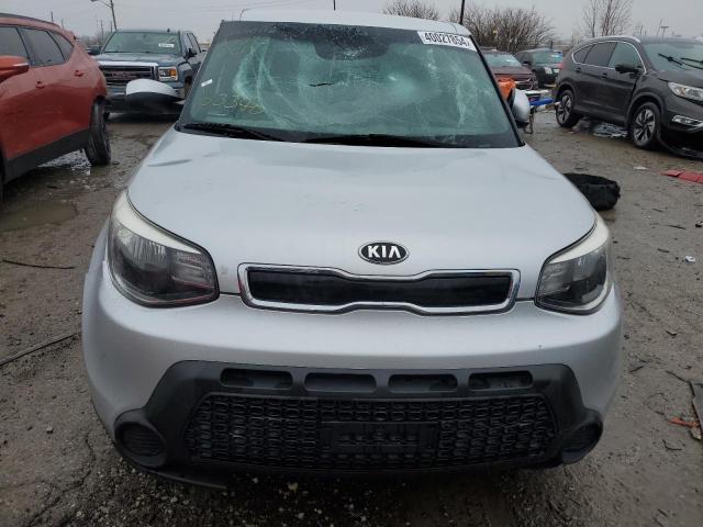 KNDJP3A51F7753340 - 2015 KIA SOUL + GRAY photo 5