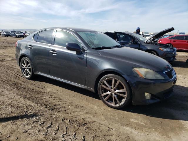 JTHBK262385062724 - 2008 LEXUS IS 250 GRAY photo 4