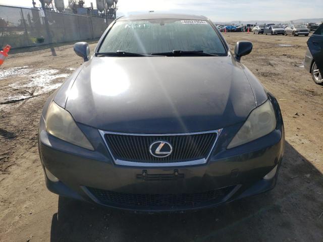 JTHBK262385062724 - 2008 LEXUS IS 250 GRAY photo 5