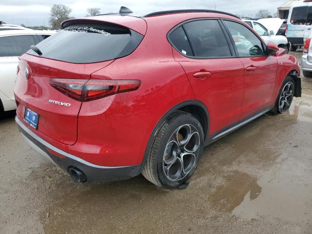 ZASPAKBN0N7D29996 - 2022 ALFA ROMEO STELVIO TI RED photo 3